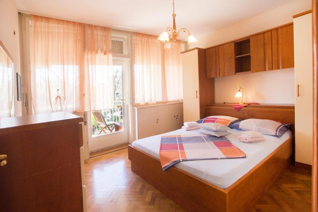 Apartments Orsula Split Exterior photo